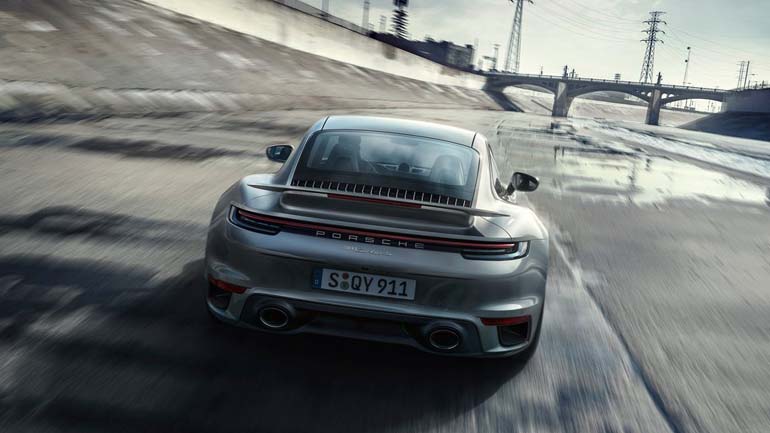 Tα highlights της νέας Porsche 911 Turbo S 